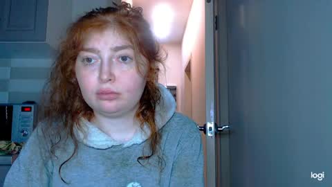 Snapshot of kira_foxy_ chatting on 05-08-26, 11:37 Kira online show from 05-08-26, 11:37