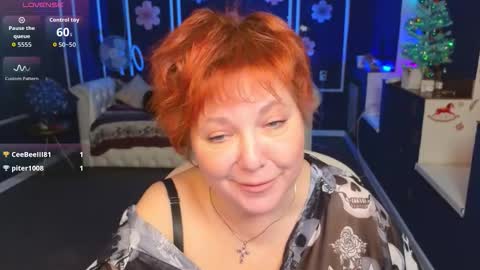 Kira Kennet online show from 12-20-25, 08:43