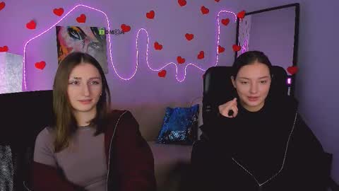 Snapshot of kira_kisses_ chatting on 02-24-26, 06:33 Kira online show from 02-24-26, 06:33