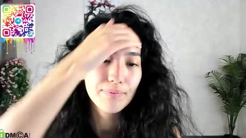 Aura online show from 09-23-25, 03:53