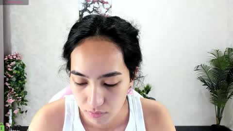 Aura online show from 10-09-25, 02:20