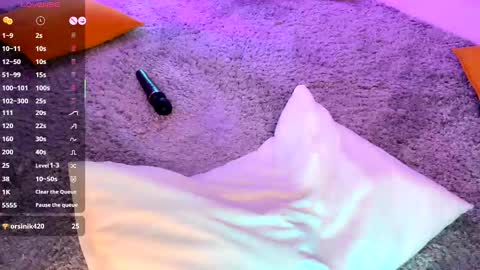 Snapshot of kira_sapphire chatting on 02-19-25, 03:39 Kira online show from 02-19-25, 03:39