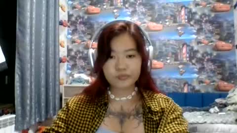 Snapshot of kiradrip chatting on 09-21-25, 05:25 Kira online show from 09-21-25, 05:25