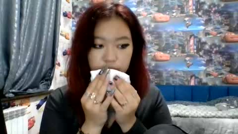 Snapshot of kiradrip chatting on 10-02-25, 07:21 Kira online show from 10-02-25, 07:21