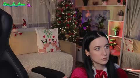 Kira    online show from 01-06-25, 10:47