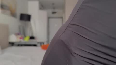 Snapshot of kirallove chatting on 12-15-25, 11:47 kirallove online show from 12-15-25, 11:47