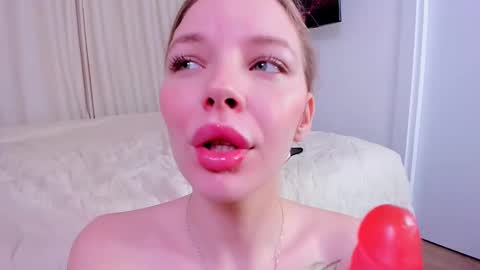 little vampire online show from 03-12-25, 05:13