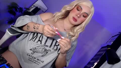 Its your girl KIRA online show from 05-20-26, 02:07