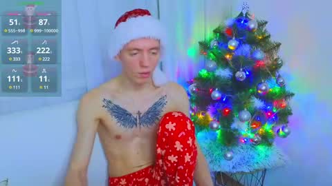 Snapshot of kireev_ chatting on 12-25-24, 12:47 online show from 12-25-24, 12:47