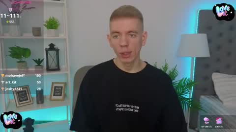 Snapshot of kireev_ chatting on 02-02-25, 10:57 online show from 02-02-25, 10:57