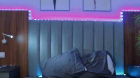 Snapshot of kirsten_xxx chatting on 01-19-25, 03:08 Risha online show from 01-19-25, 03:08