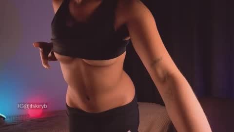 See you in a few minutes today December 1st. online show from 11-15-25, 01:25