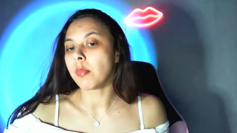 kiss_ameliaa online show from 02-19-25, 06:43