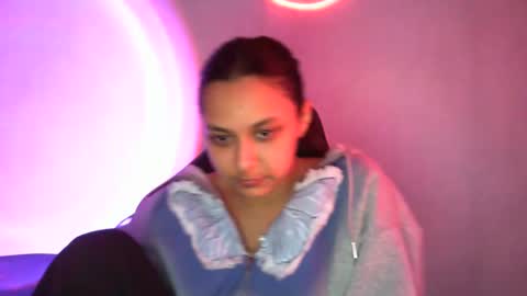 kiss_ameliaa online show from 02-20-25, 01:51