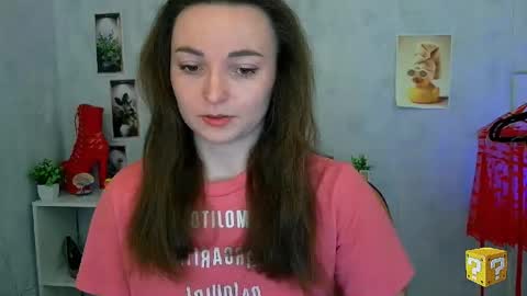 Snapshot of kiss_shy chatting on 04-25-26, 10:18 Valeria online show from 04-25-26, 10:18