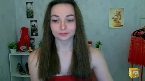 Snapshot of kiss_shy chatting on 04-27-26, 01:53 Valeria online show from 04-27-26, 01:53