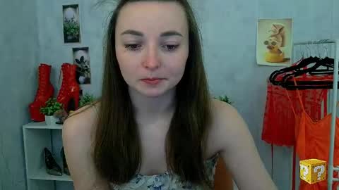 Snapshot of kiss_shy chatting on 05-04-26, 01:29 Valeria online show from 05-04-26, 01:29