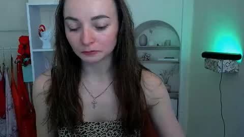 Snapshot of kiss_shy chatting on 05-11-26, 09:26 Valeria online show from 05-11-26, 09:26