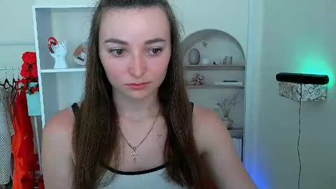 Snapshot of kiss_shy chatting on 06-09-26, 12:39 Valeria online show from 06-09-26, 12:39