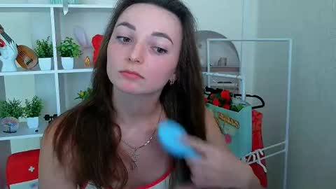 Snapshot of kiss_shy chatting on 07-03-26, 01:06 Valeria online show from 07-03-26, 01:06