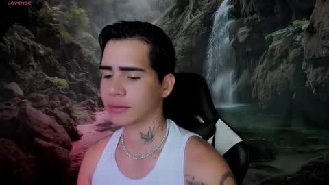 Snapshot of kiss_whitee chatting on 02-28-26, 06:58 kiss_whitee online show from 02-28-26, 06:58