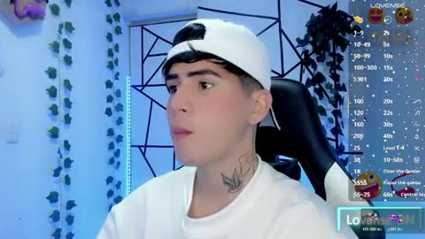 kiss_whitee online show from 05-25-26, 12:16