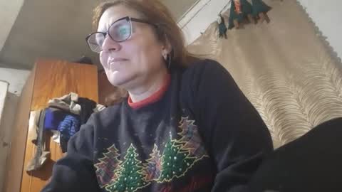 Snapshot of kissandvibe chatting on 11-12-25, 08:41 kissandvibe online show from 11-12-25, 08:41