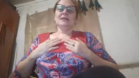 Snapshot of kissandvibe chatting on 12-04-25, 08:01 kissandvibe online show from 12-04-25, 08:01