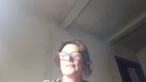 Snapshot of kissandvibe chatting on 06-21-26, 07:27 kissandvibe online show from 06-21-26, 07:27