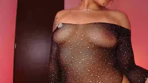 Snapshot of kisscocoaxo chatting on 03-08-26, 03:54 cocoa online show from 03-08-26, 03:54