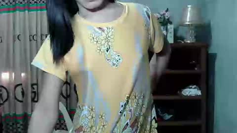 kisses_heart online show from 02-09-25, 04:57