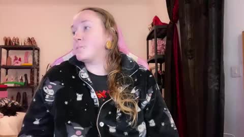 Snapshot of kissica chatting on 01-14-26, 06:24 kissica online show from 01-14-26, 06:24