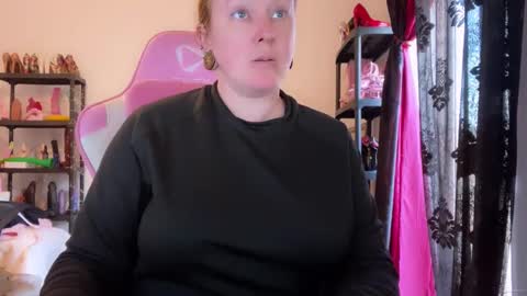 Snapshot of kissica chatting on 02-08-26, 02:42 kissica online show from 02-08-26, 02:42