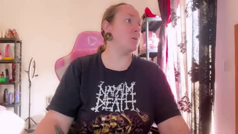 Snapshot of kissica chatting on 02-12-26, 10:21 kissica online show from 02-12-26, 10:21