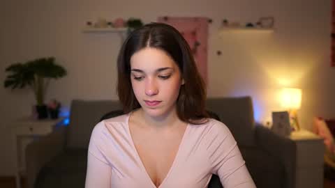 Snapshot of kissiecat chatting on 01-07-26, 07:16 Sisi online show from 01-07-26, 07:16