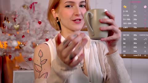 Snapshot of kisskiss_muah chatting on 12-28-24, 02:10 Kate online show from 12-28-24, 02:10