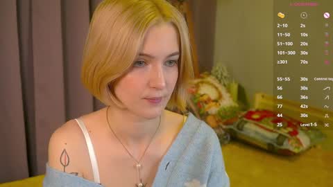 Snapshot of kisskiss_muah chatting on 12-30-24, 03:02 Kate online show from 12-30-24, 03:02