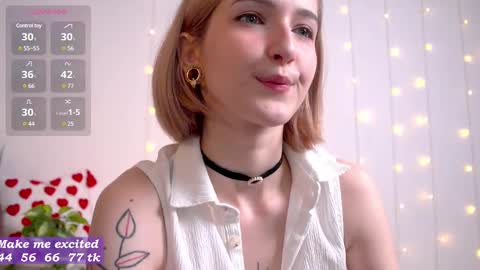 Snapshot of kisskiss_muah chatting on 02-21-25, 05:20 Kate online show from 02-21-25, 05:20