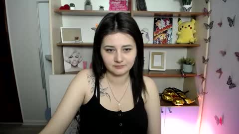 Snapshot of kissleoxx chatting on 05-25-26, 10:10 kissleoxx online show from 05-25-26, 10:10