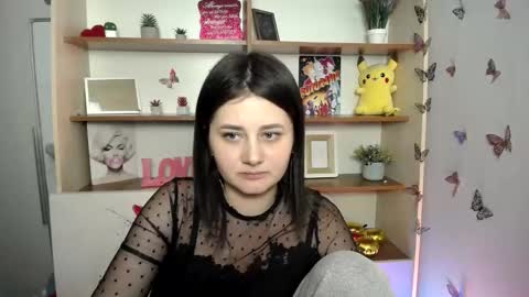 Snapshot of kissleoxx chatting on 06-03-26, 02:33 kissleoxx online show from 06-03-26, 02:33