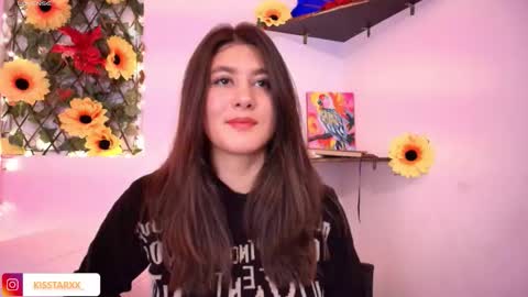 Snapshot of kisstarxxx chatting on 02-20-26, 03:14 Helena and Brad online show from 02-20-26, 03:14