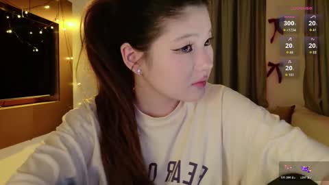 Aya   online show from 01-09-26, 03:15