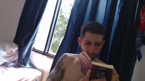 Snapshot of kitcatdreams chatting on 04-29-26, 06:14 kitcatdreams online show from 04-29-26, 06:14