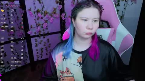 Snapshot of kitsune_little chatting on 06-16-26, 12:02 kitsune_little online show from 06-16-26, 12:02