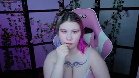 Snapshot of kitsune_little chatting on 07-07-26, 07:51 kitsune_little online show from 07-07-26, 07:51
