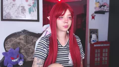 Snapshot of kitsunearineko chatting on 12-22-25, 12:29 Ari Keimiwrights online show from 12-22-25, 12:29