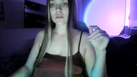 Snapshot of kitsuneserina77 chatting on 01-09-25, 05:44 Serina Chan online show from 01-09-25, 05:44