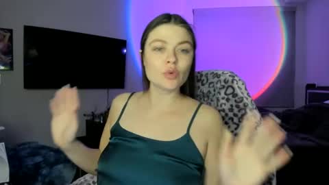 Snapshot of kitsuneserina77 chatting on 01-26-25, 05:02 Serina Chan online show from 01-26-25, 05:02