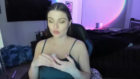 Snapshot of kitsuneserina77 chatting on 01-28-25, 09:19 Serina Chan online show from 01-28-25, 09:19