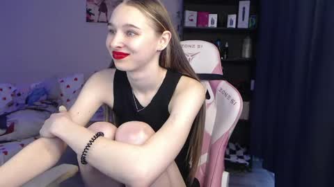 Snapshot of kitsuneyx chatting on 05-23-26, 02:50 kitsuneyX online show from 05-23-26, 02:50